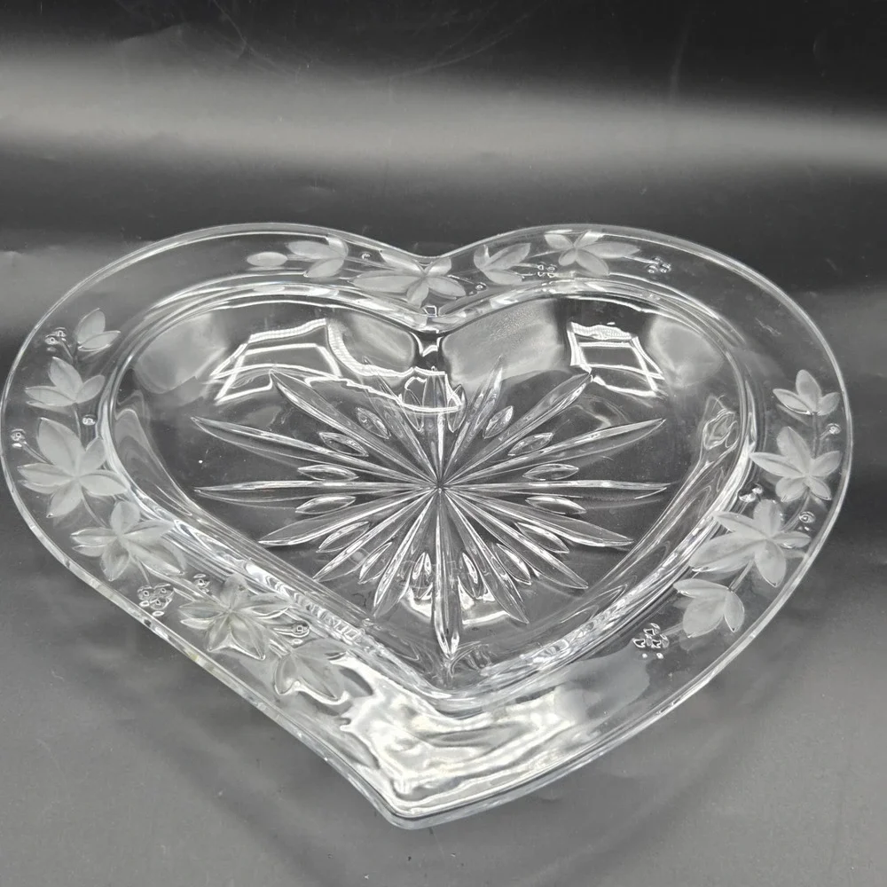 MIKASA Garden Terrace Heart Serving Platter ELEGANT Clear & Frosted Glass  13